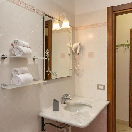 Il Girasole - Mirto Venturina Terme